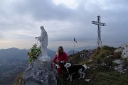 59 Alla bianca Madonnina con nuova croce di vetta in Cornagera